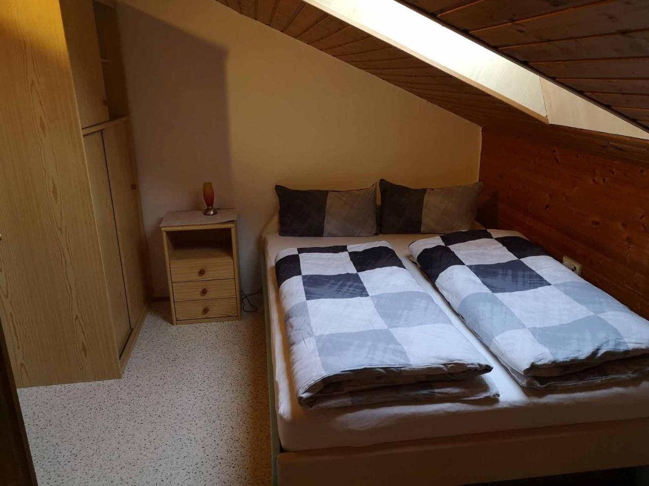 Ferienwohnungen Maintal Karlstadt Exteriör bild