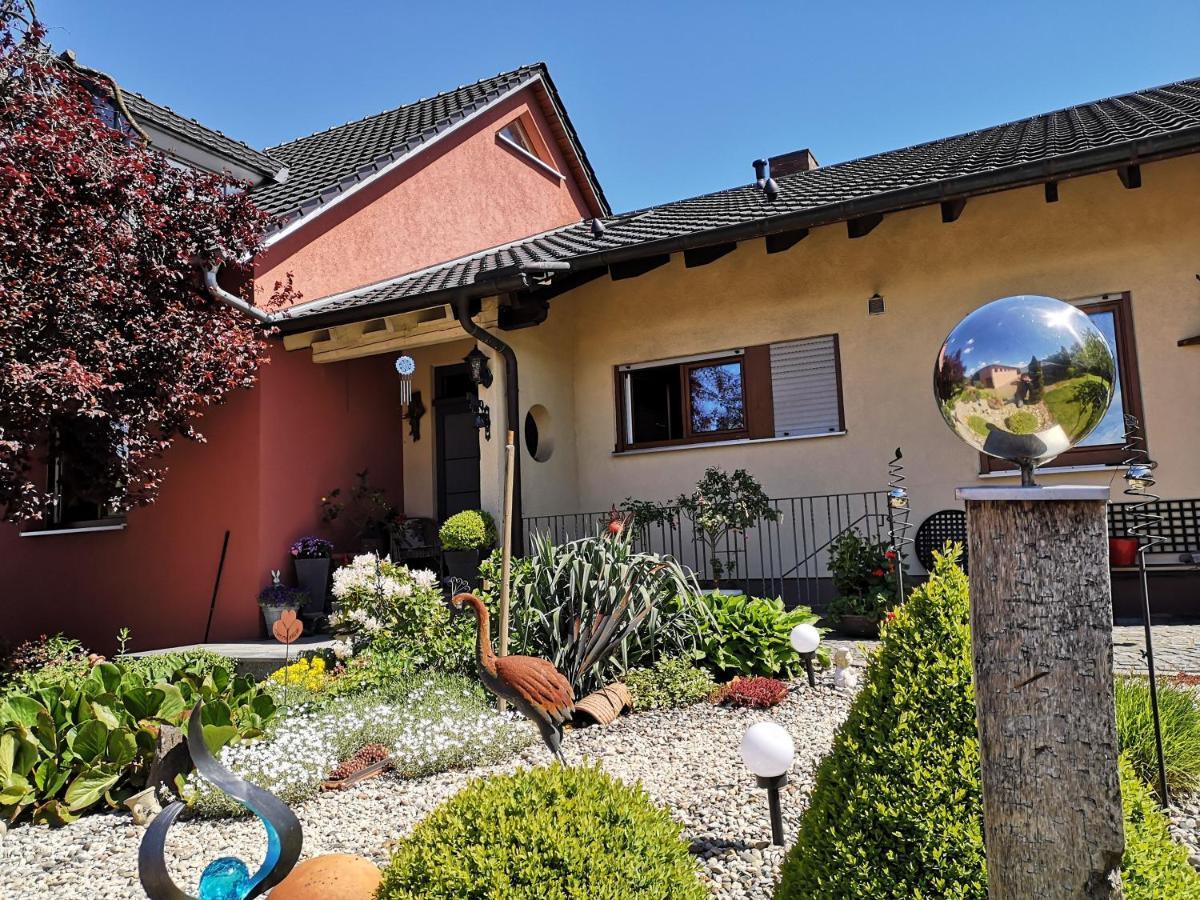 Ferienwohnungen Maintal Karlstadt Exteriör bild